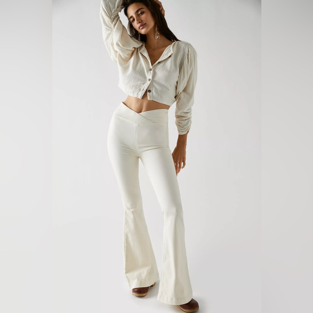 Brand new with tags We The Free Free People Venice Beach Jeans